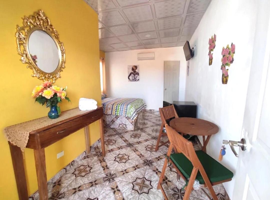 Belo Bay Apartment Hotel Portobelo Kültér fotó